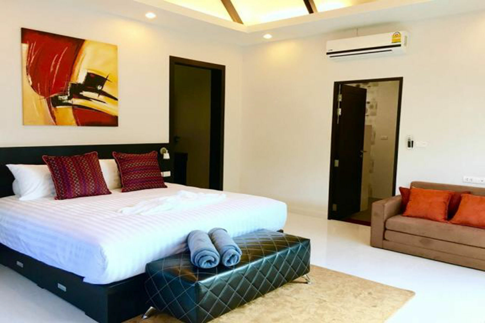 Clos Vougeot Villa By G Estate Rawai Bagian luar foto